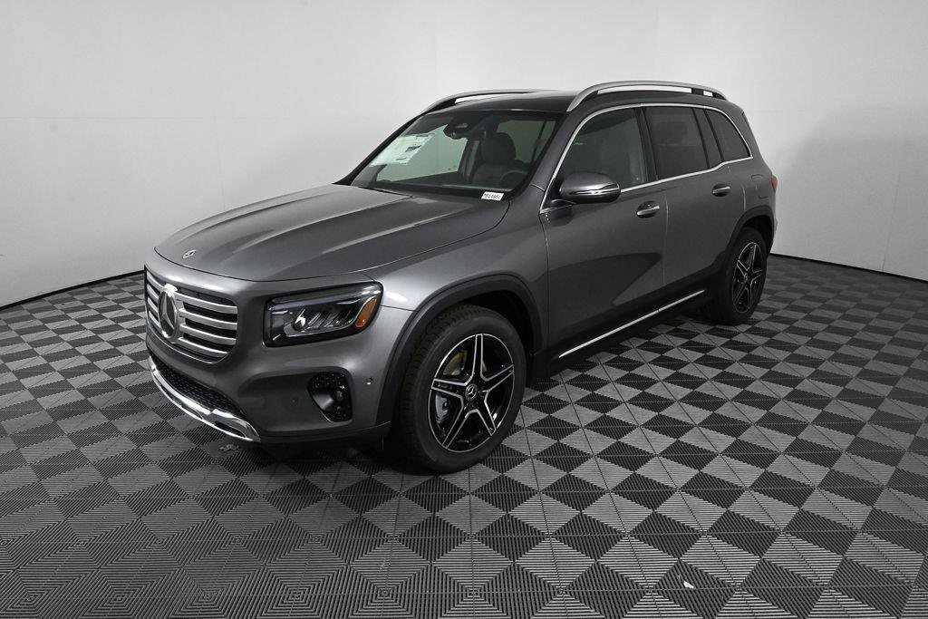 New 2026 Mountain Grey Metallic Mercedes-Benz GLB 250 image 40