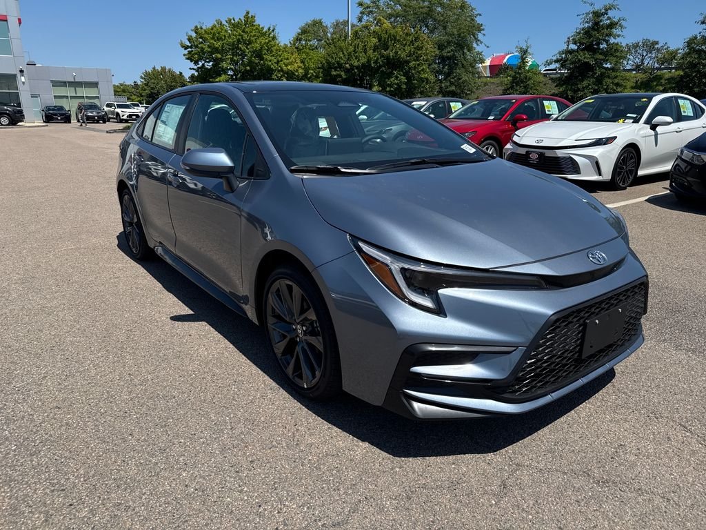 New 2026 Celestite with Midnight Black Metallic roof Toyota XSE image 9