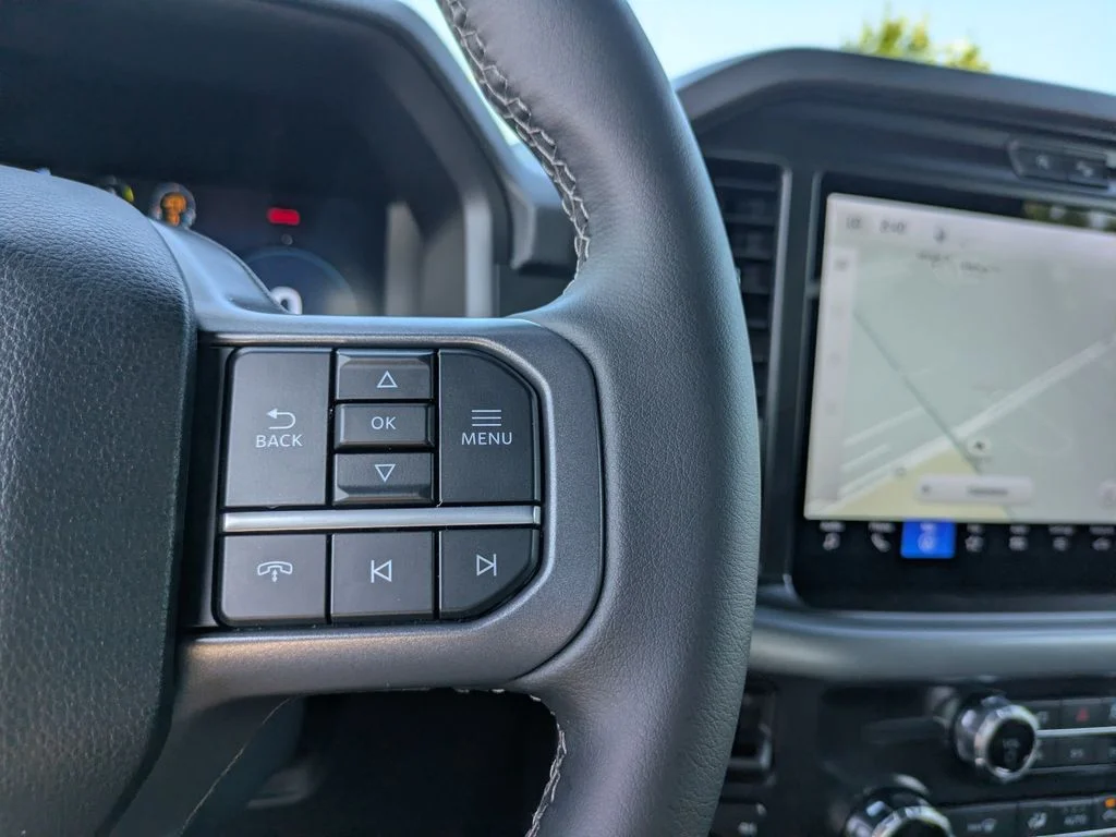 New 2026 Oxford White Ford XLT image 32