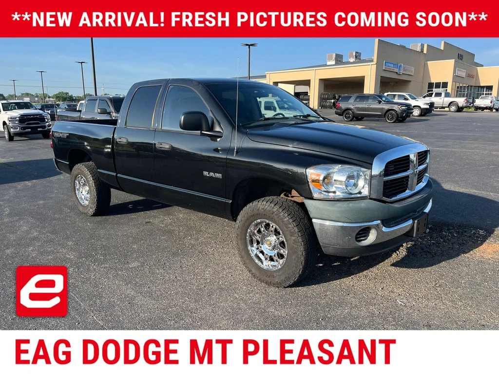 2008 Dodge Ram 1500 SXT 4x4 Quad Cab LWB's photo