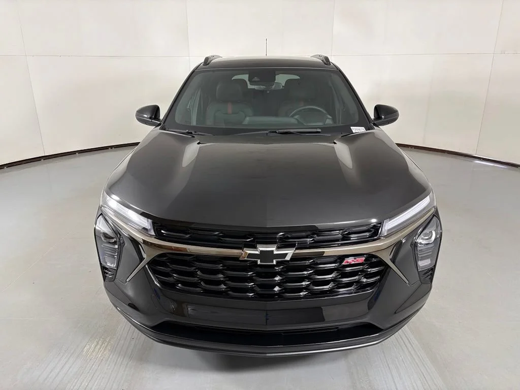 New 2026 Mosaic Black Metallic Chevrolet 2RS image 4