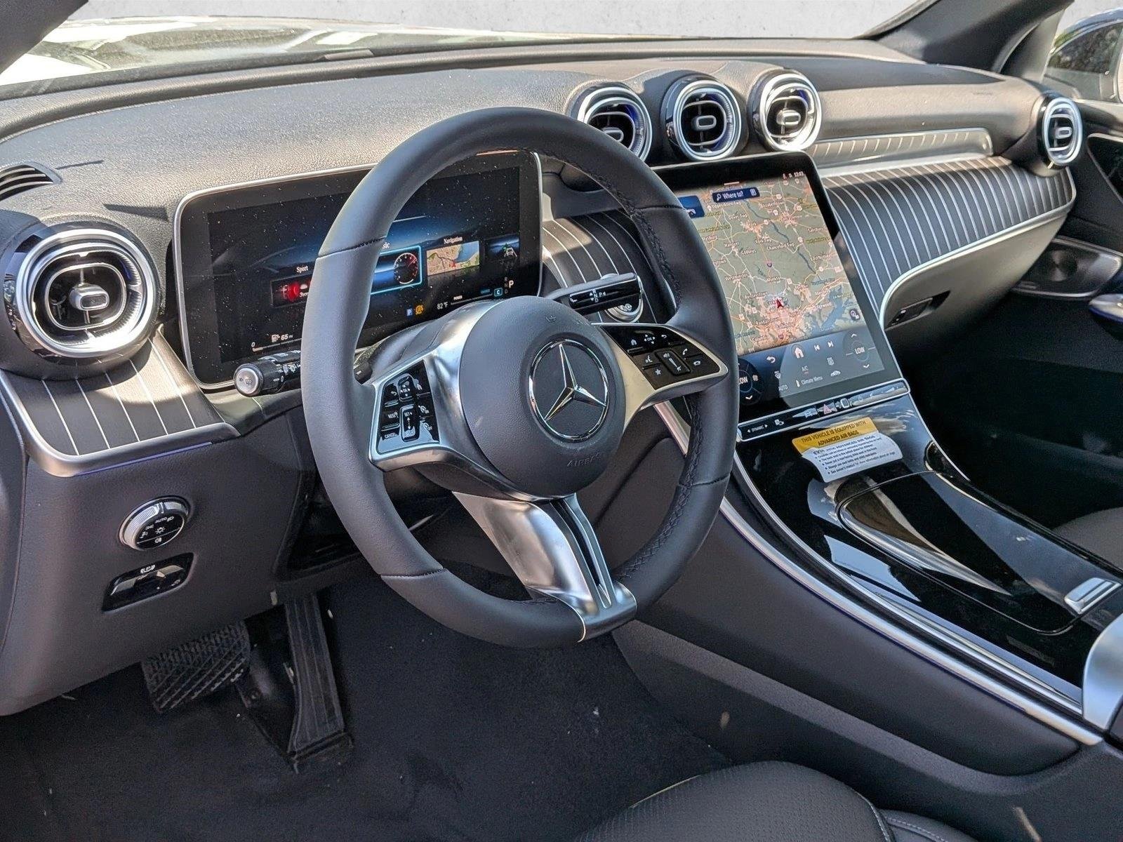 New 2026 Black Mercedes-Benz GLC300 image 3
