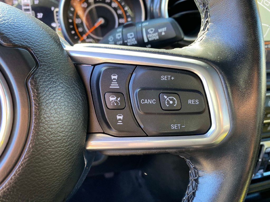 Used 2022  Jeep Unlimited Sahara Altitude image 21