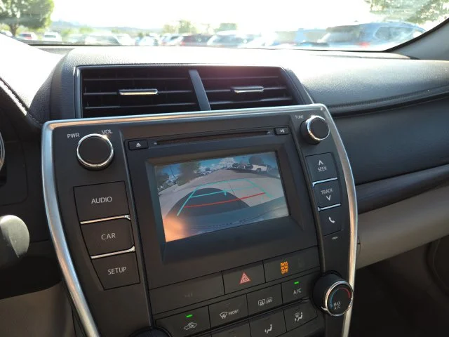 Used 2017 Silver Toyota LE image 35