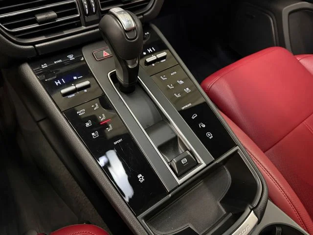 Certified Used 2026  Porsche  image 20