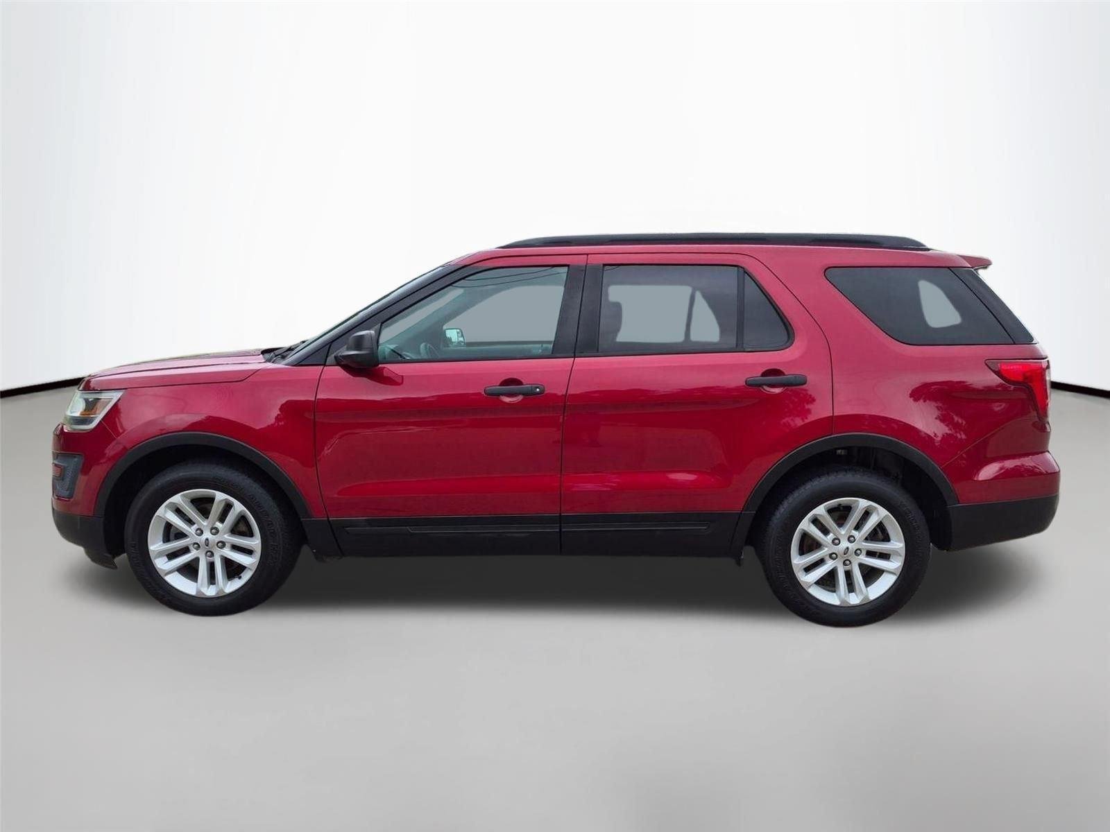 Used 2016 Ruby Red Metallic Tinted Clearcoat Ford Base image 8