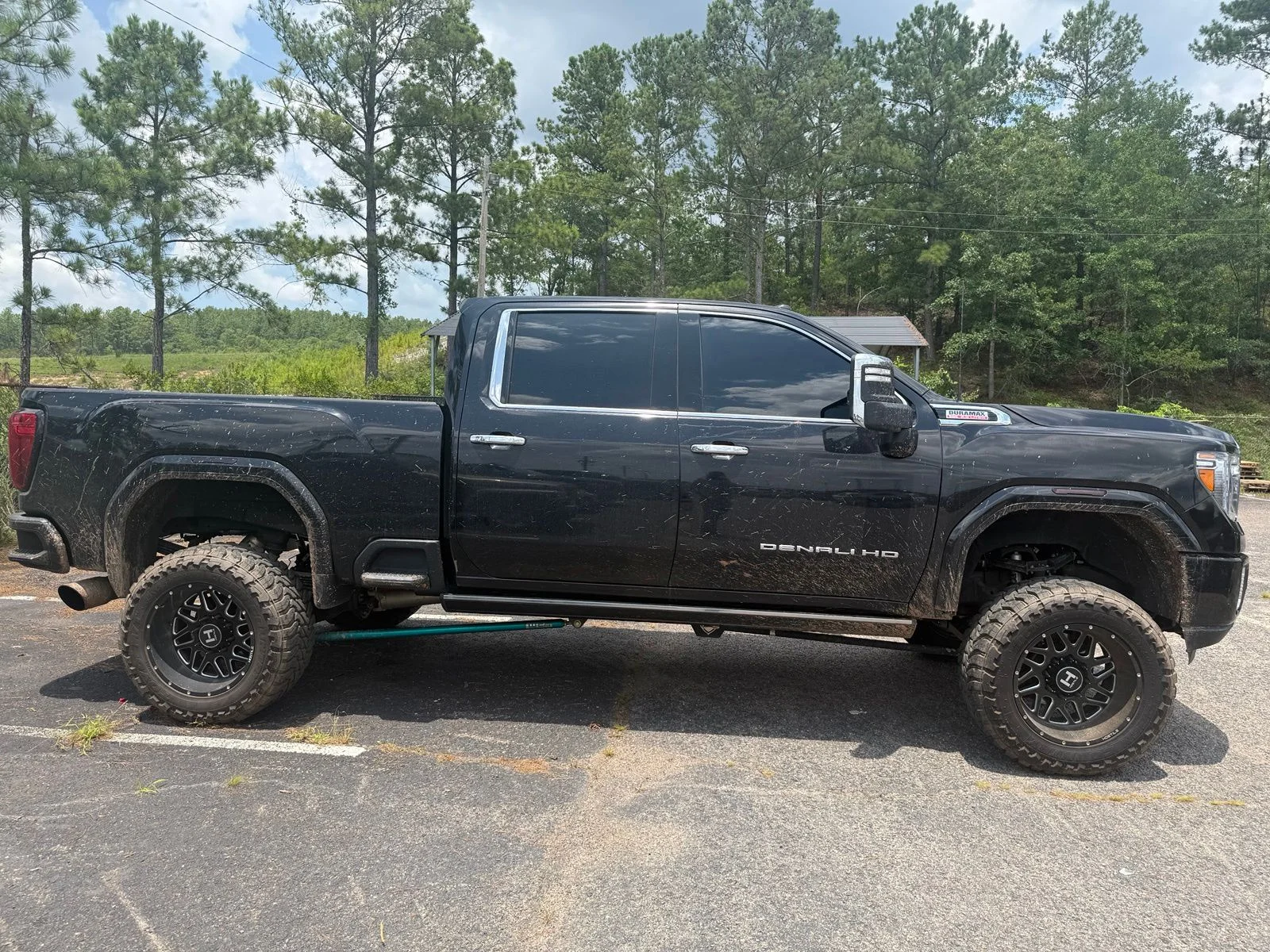Used 2023 Black GMC Denali image 7