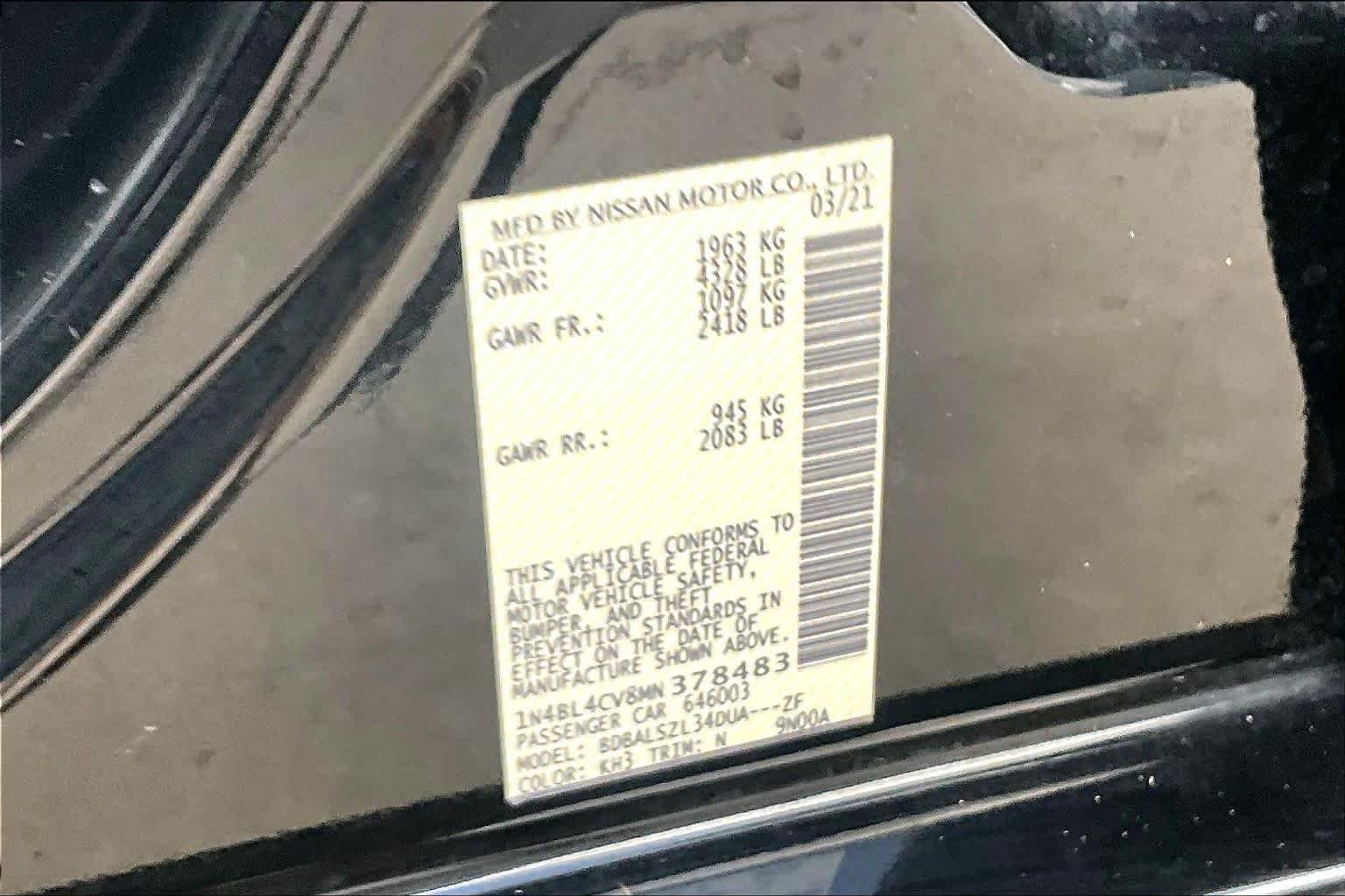 Used 2021 Super Black Nissan 2.5 SR image 34
