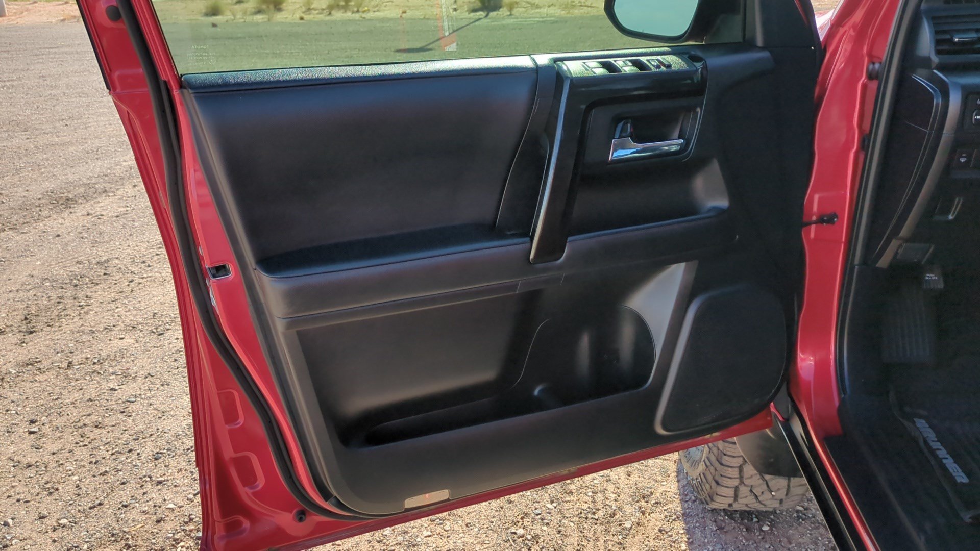 Certified Used 2020 Barcelona Red Metallic Toyota SR5 image 12