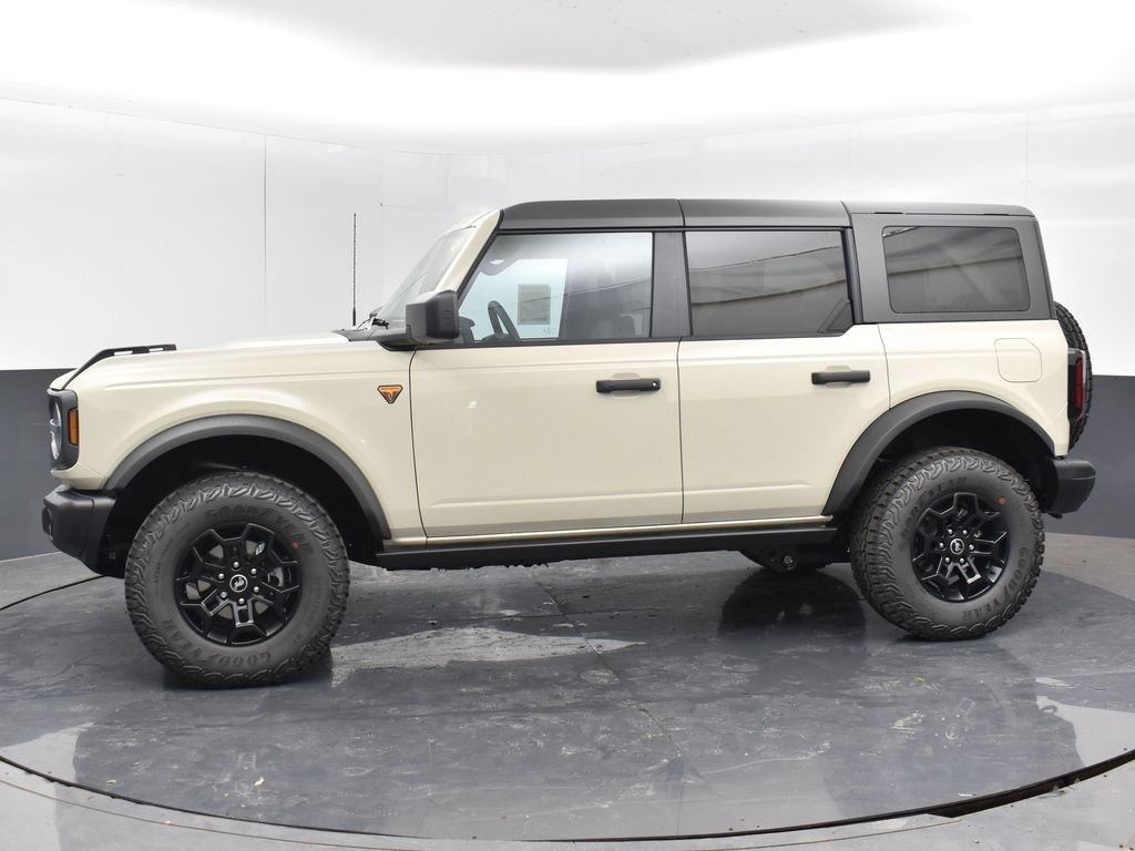 New 2026 Desert Sand Ford Badlands® image 17
