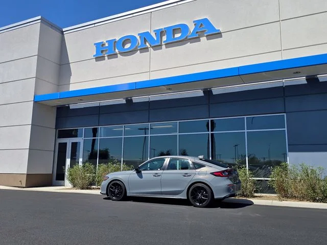 2025 Honda Civic Hatchback Sport - Photo 19