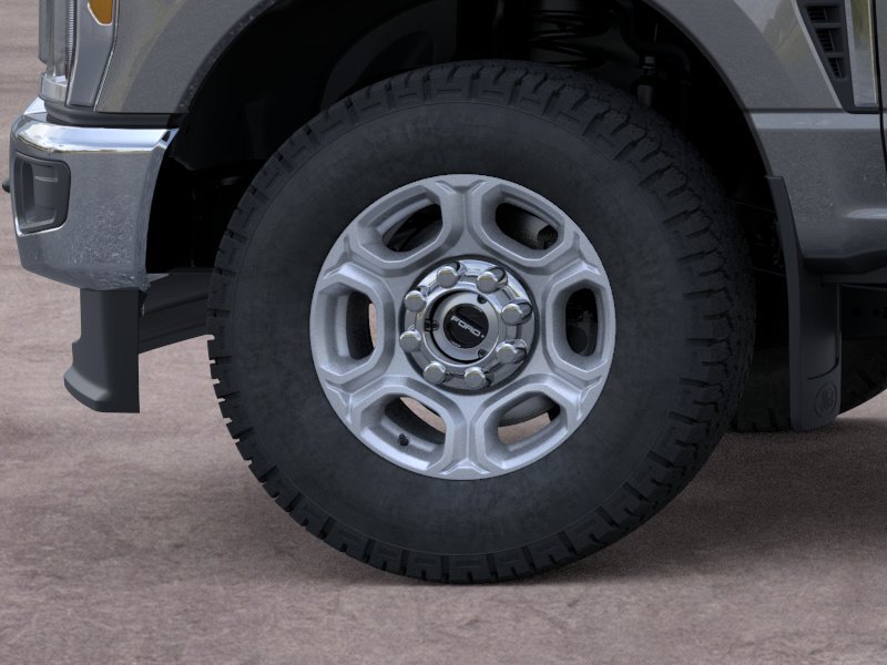 New 2026 Gray Ford XLT image 19
