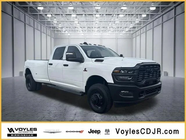 2026 RAM 3500 Tradesman 4X4 Crew Cab LWB's photo