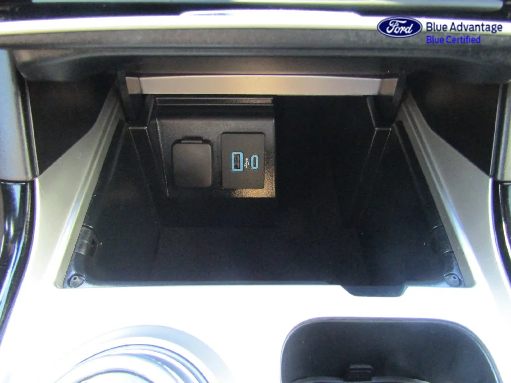 Certified Used 2022 Agate Black Metallic Ford ST-Line image 30