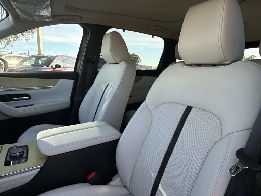 2026 Mazda CX-90 Premium Plus Package - Photo 20