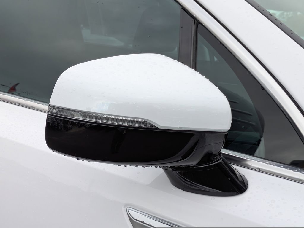 New 2026 Glacial White Pearl Kia LX image 11