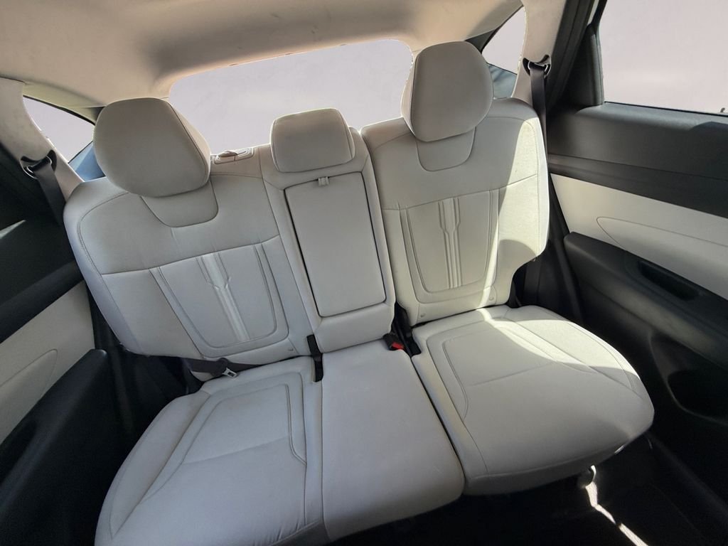 Used 2026 White Hyundai SEL image 18