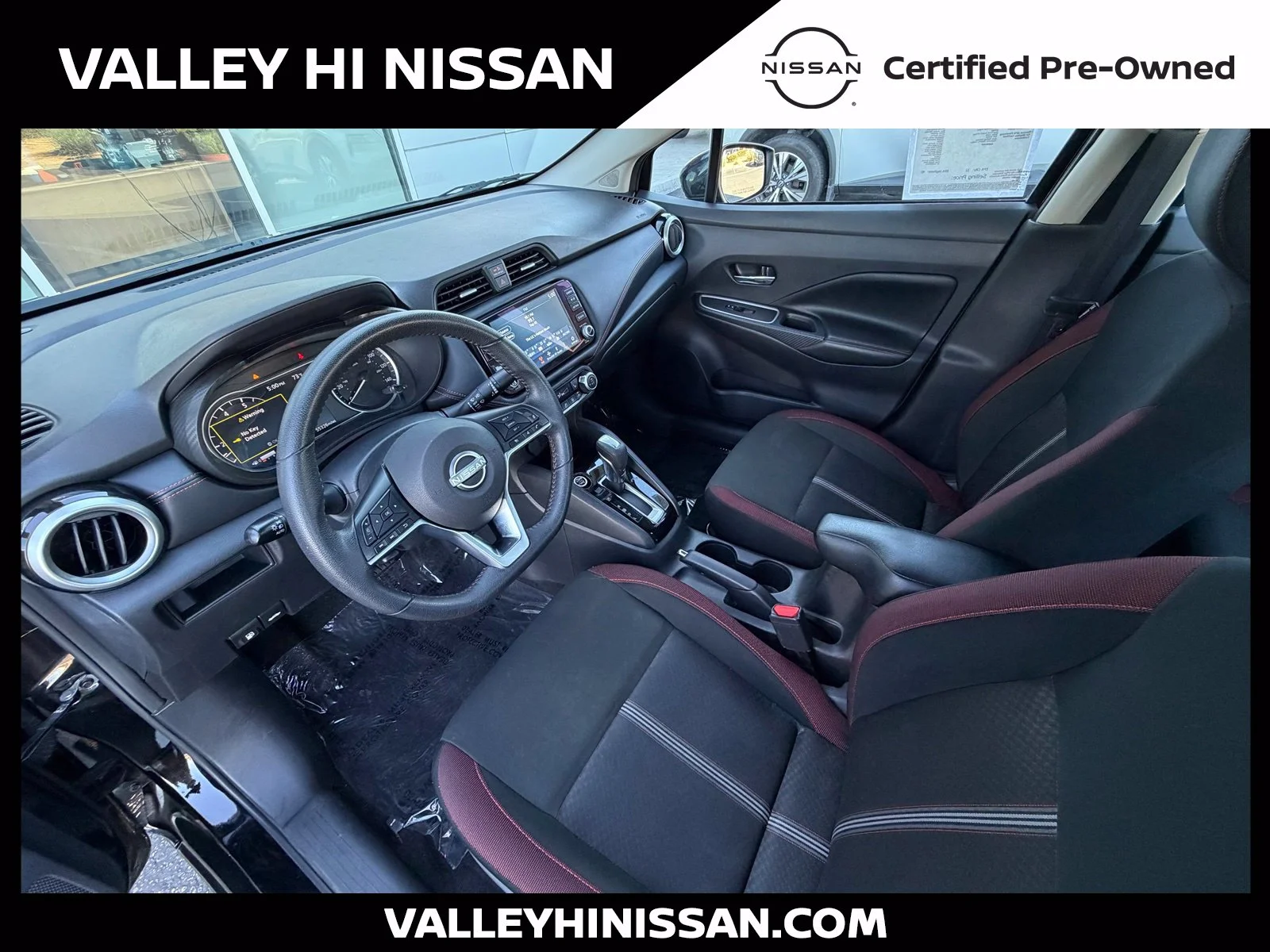2024 Nissan Versa Sedan SR - Photo 13