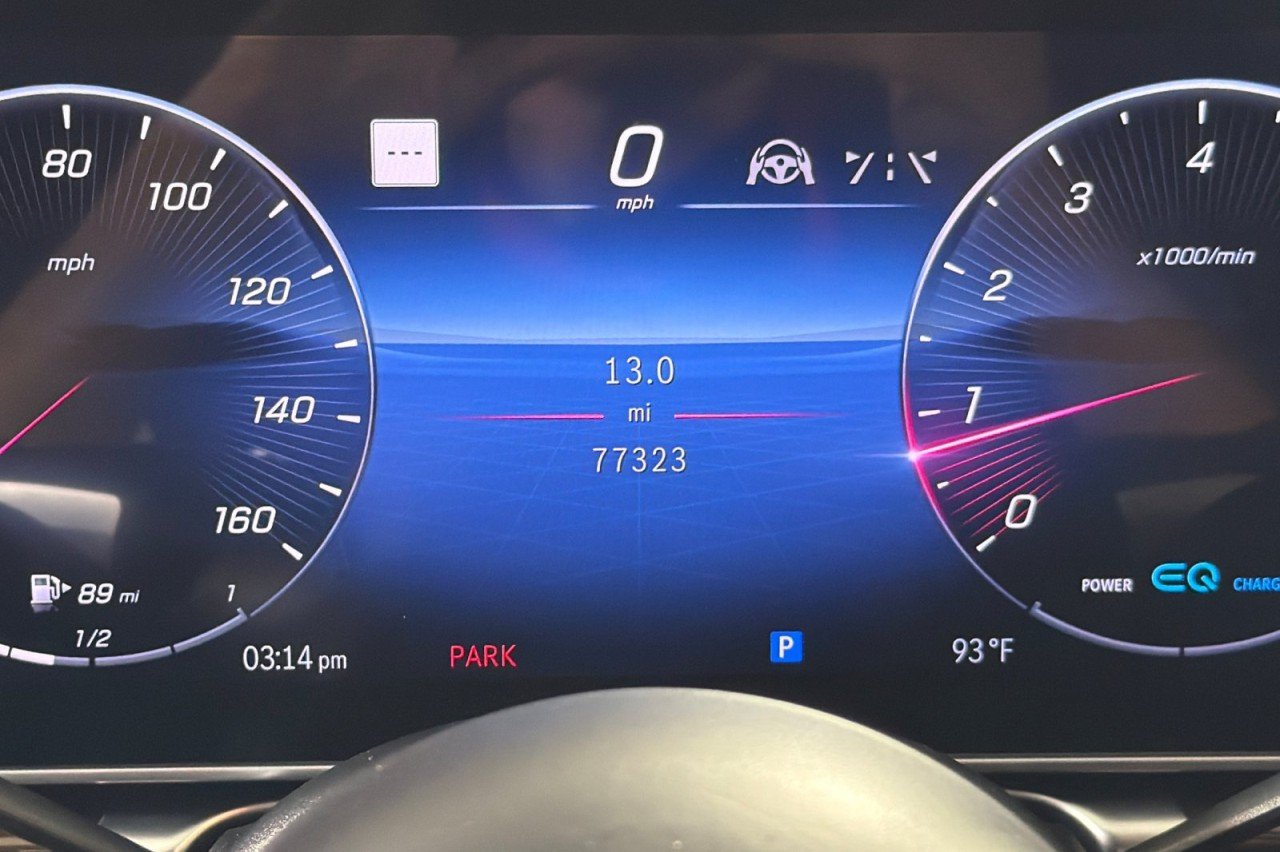 Used 2022 Black Mercedes-Benz S 580 image 24