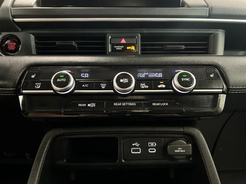 Used 2024  Honda EX-L image 32