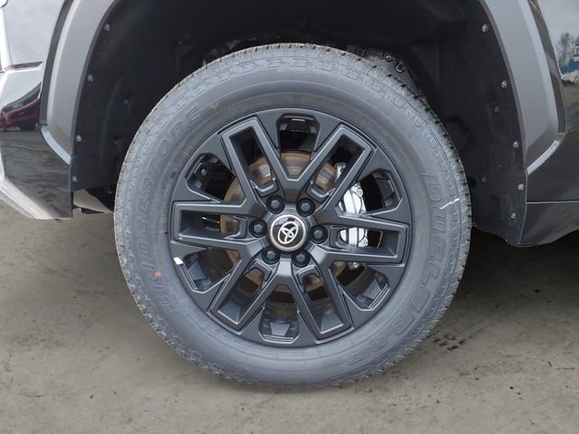 2026 Toyota Tundra Limited - Photo 14