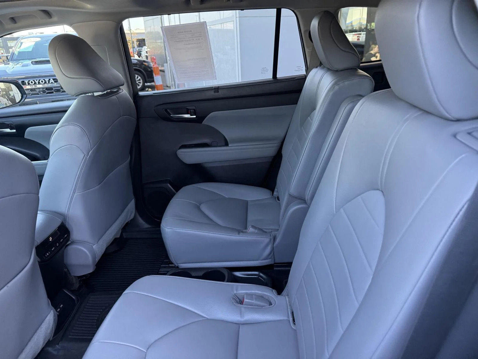 Used 2023 Midnight Black Metallic Toyota XLE image 19
