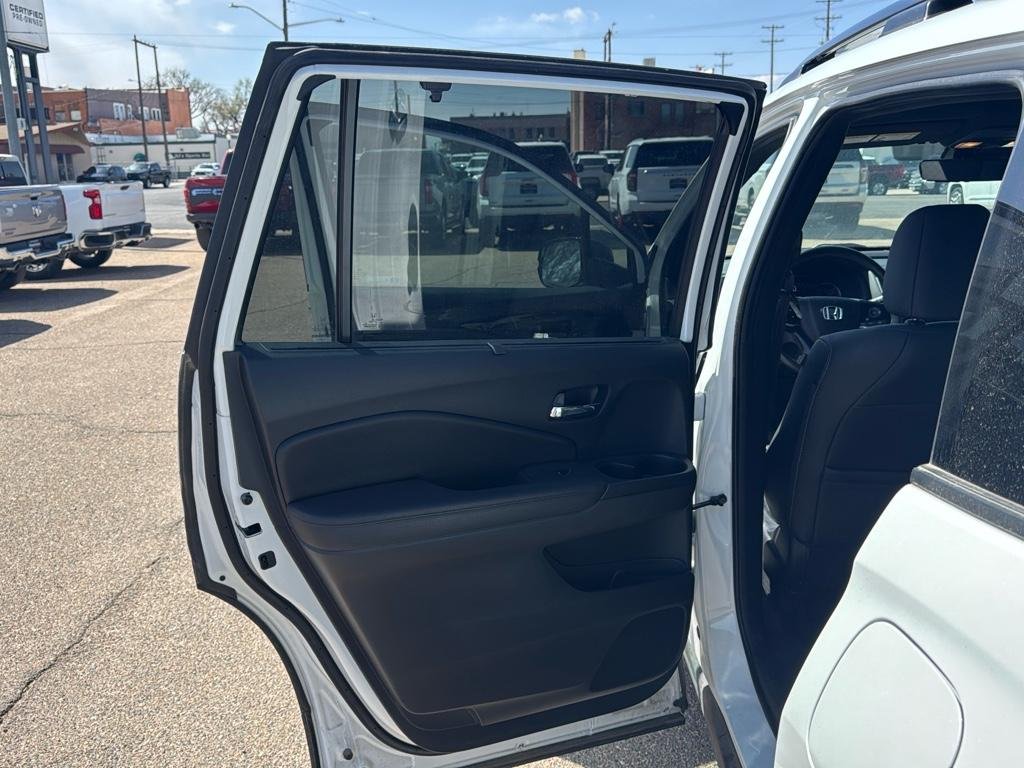 2021 Honda Passport Elite - Photo 16