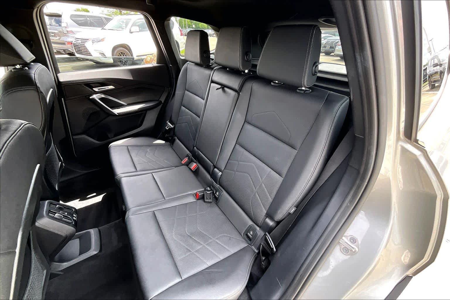 Used 2023 Space Silver Metallic BMW xDrive28i image 19