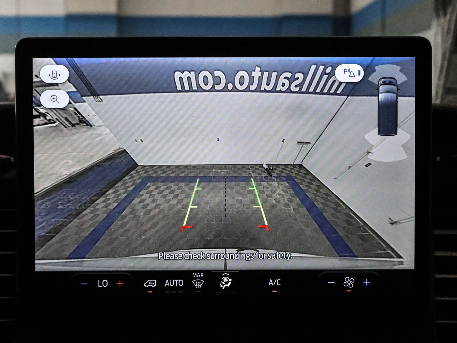 New 2026 Oxford White Ford Cargo Van image 35