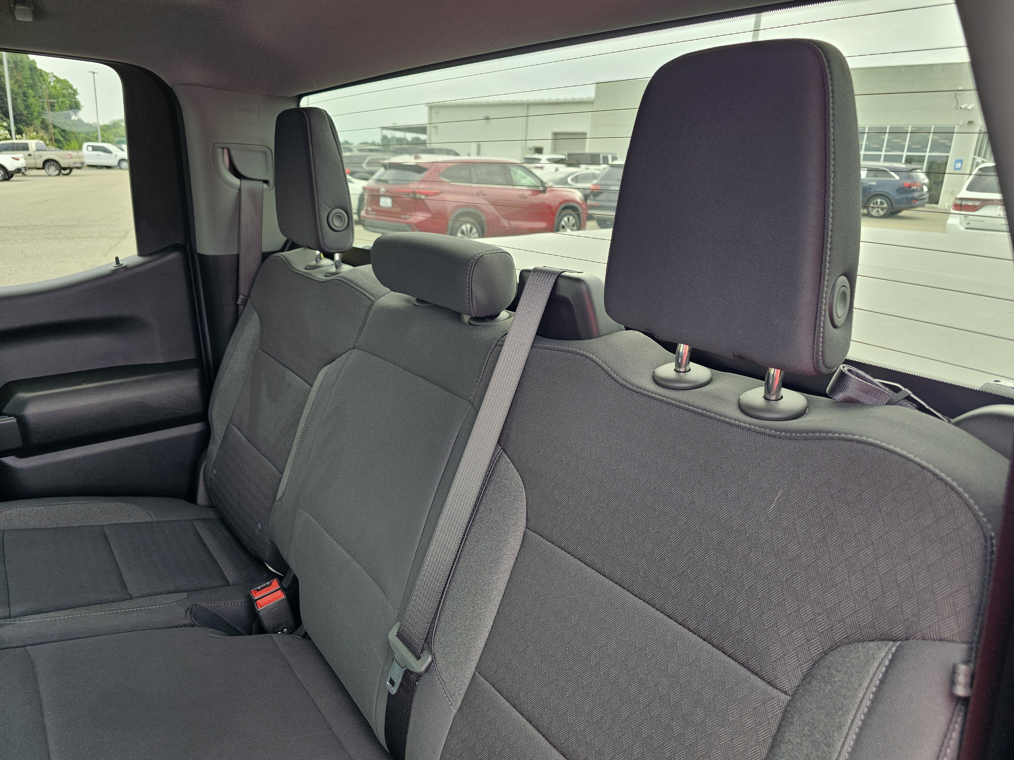 Used 2026 White Sands Chevrolet Custom image 32