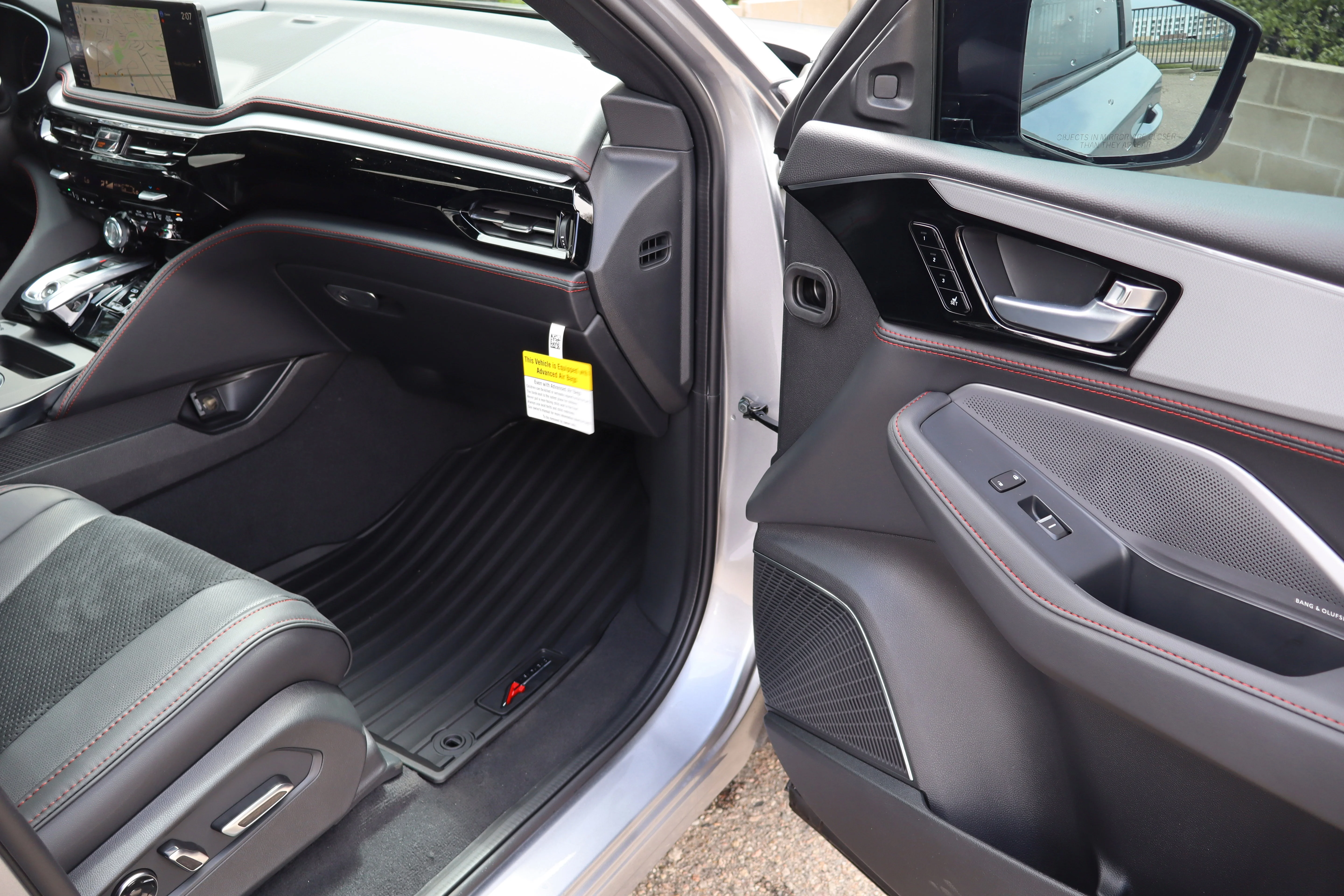 New 2026 Solar Silver Metallic Acura w/A-Spec Package image 35
