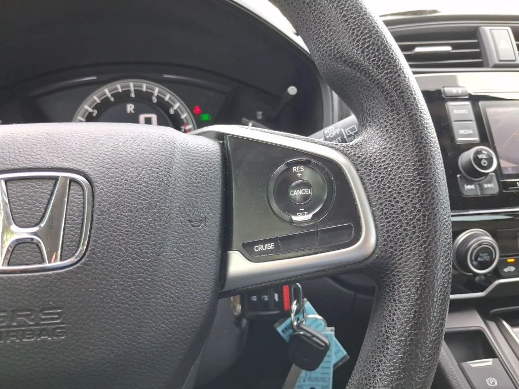 Used 2019 White Honda LX image 28