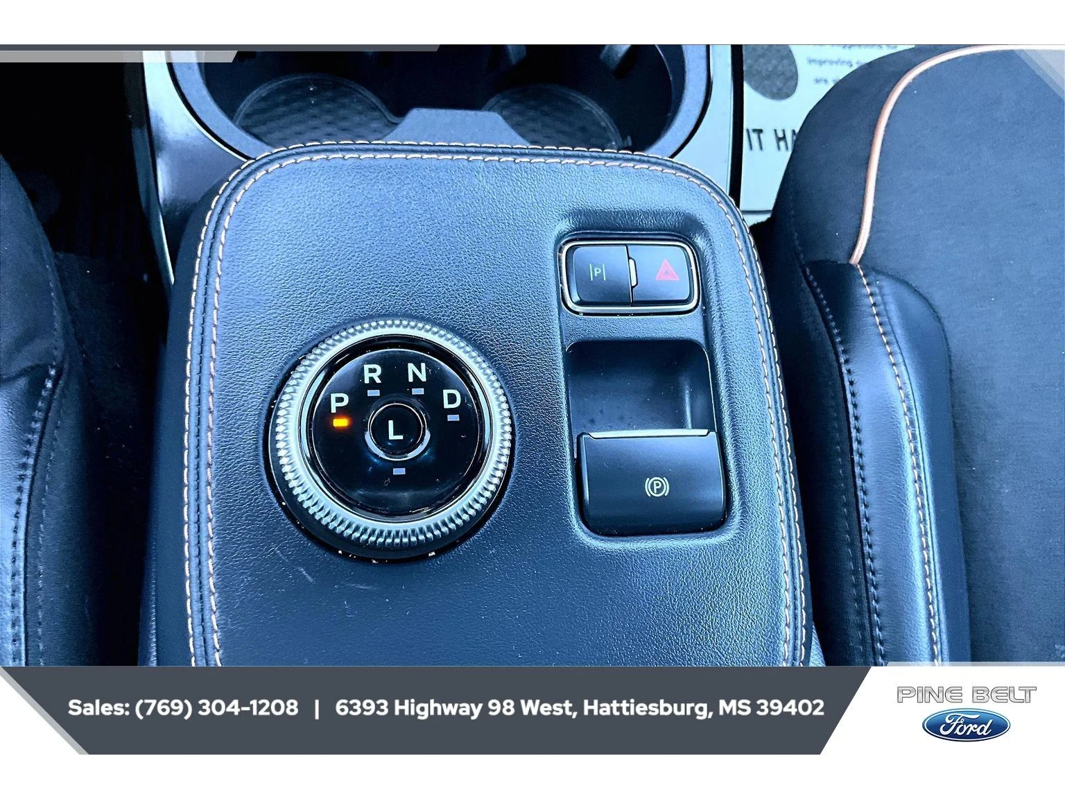 Used 2023 Space White Metallic Ford GT image 20