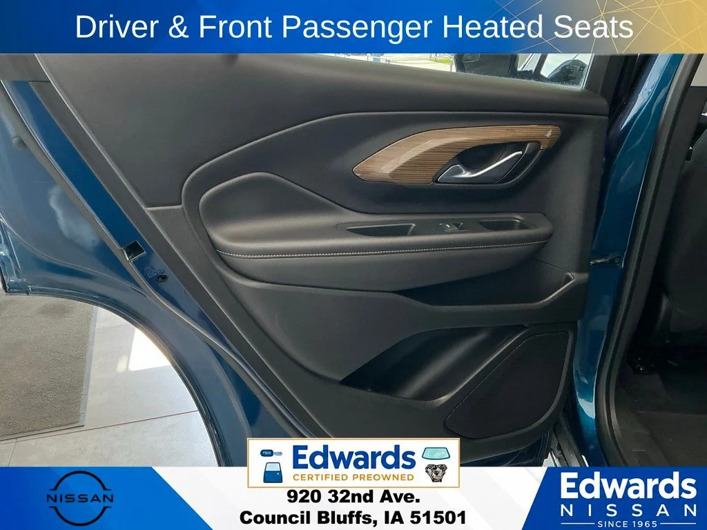 Used 2021 Blue GMC SLE image 13
