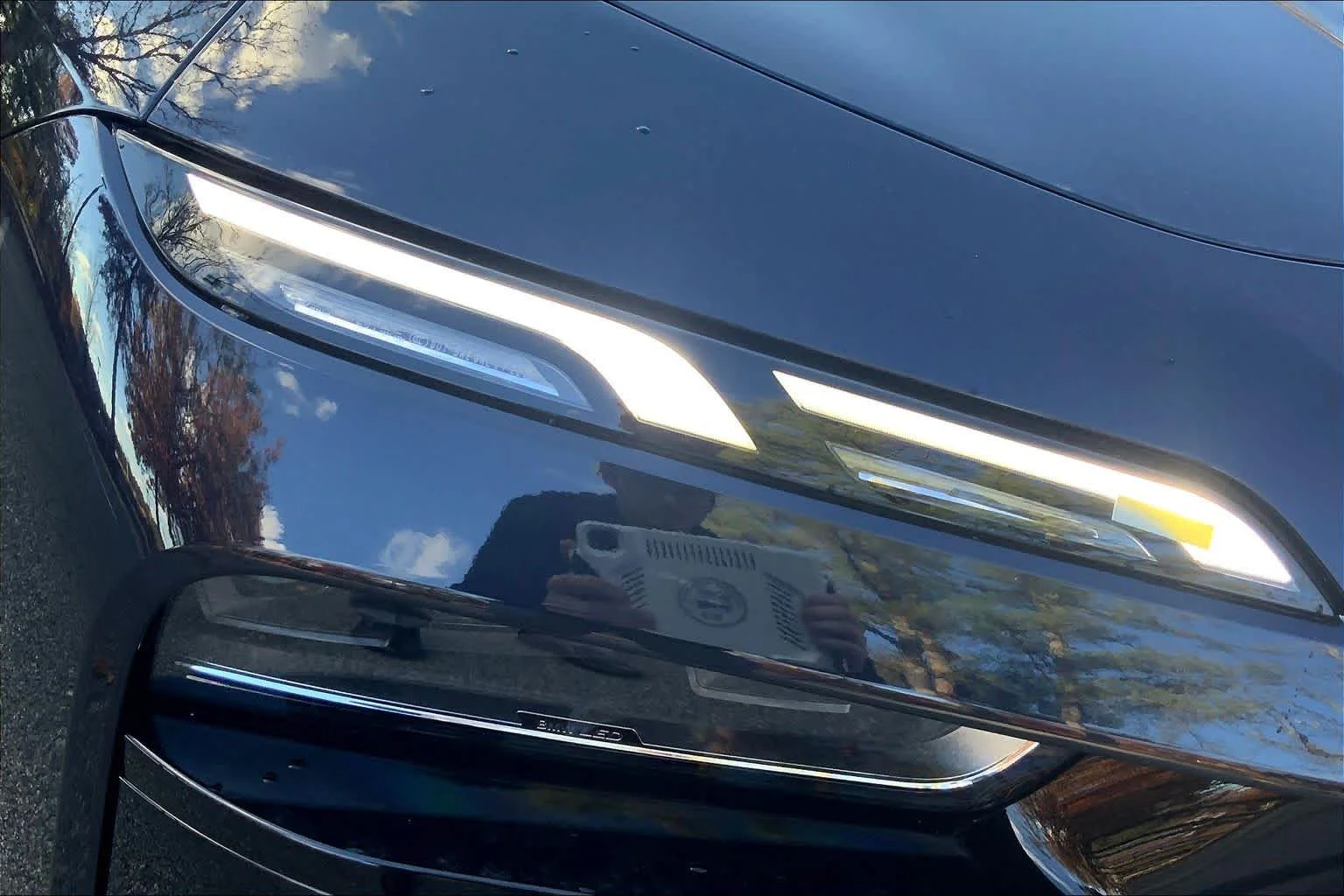2026 BMW 7 Series 750e - Photo 13