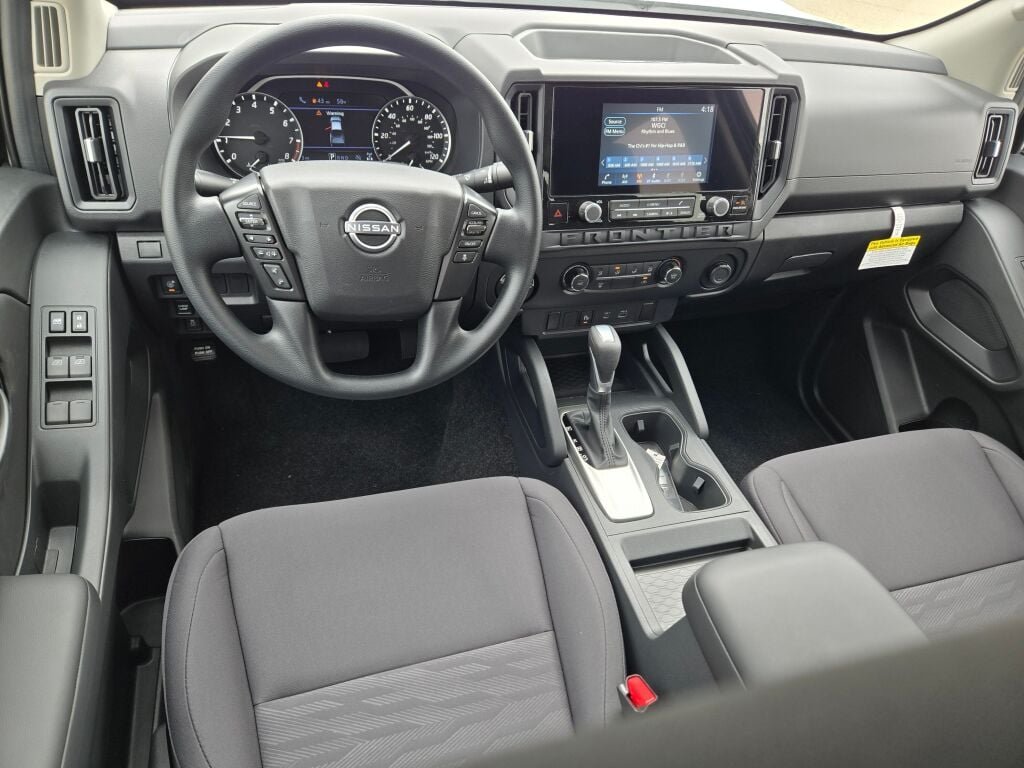 New 2026 Glacier White Nissan Crew Cab S image 15