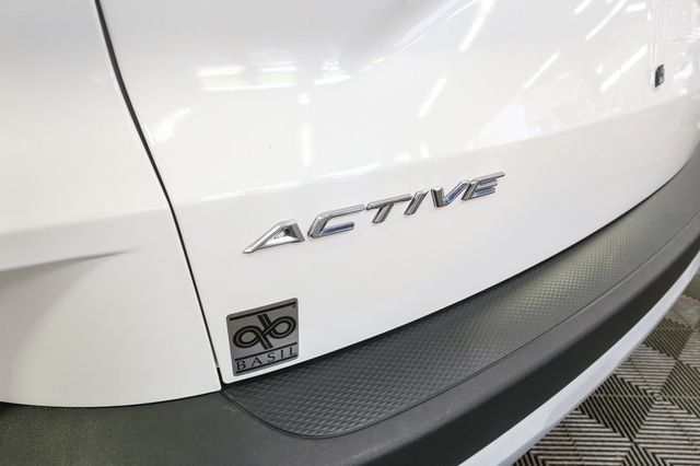 Used 2023 White Ford Active image 9