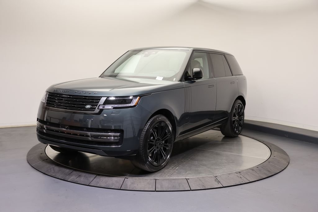 New 2026 Belgravia Green Land Rover SE image 1