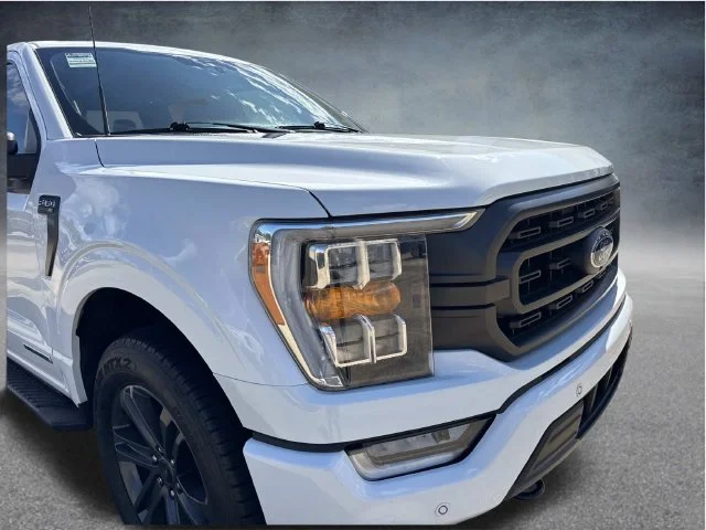 Used 2023 White Ford XLT image 2