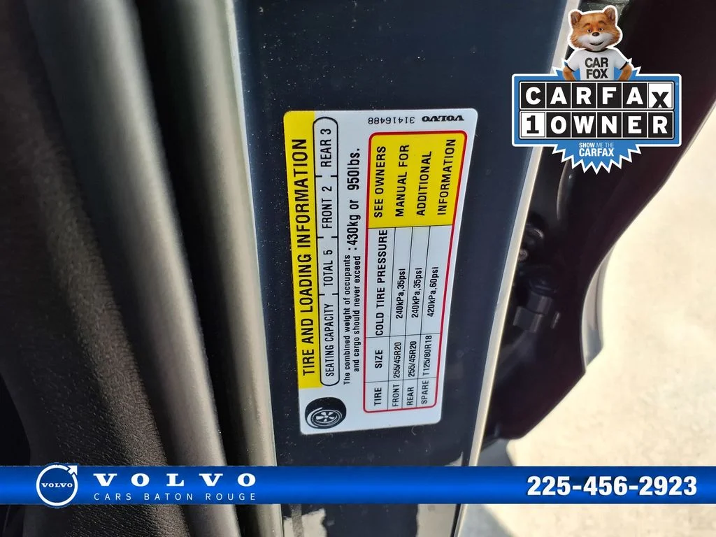 Certified Used 2023 Blue Volvo B5 Plus Dark Theme image 37