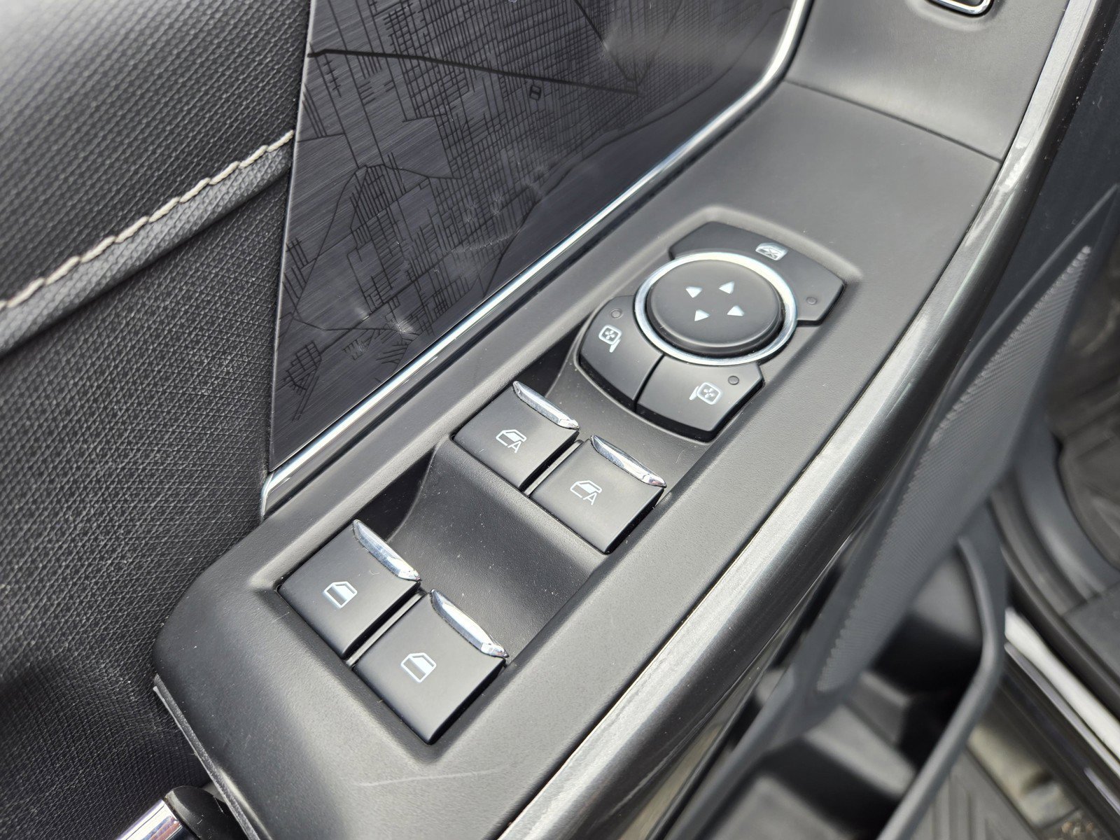Used 2023 Black Ford  image 18