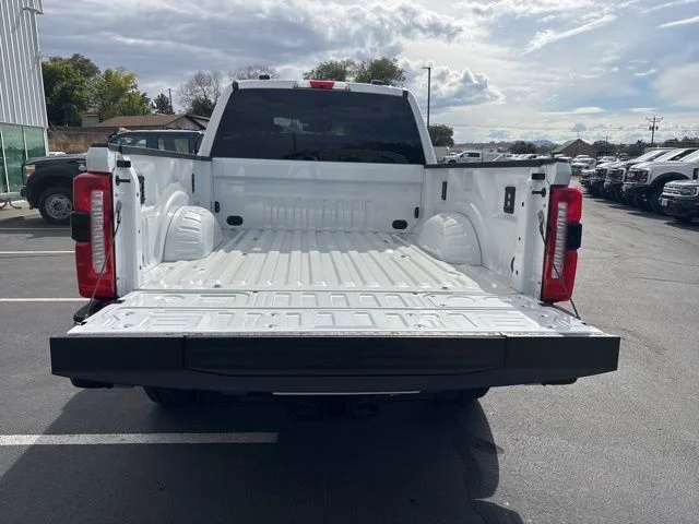 2026 Ford F-350 Super Duty Lariat - Photo 6