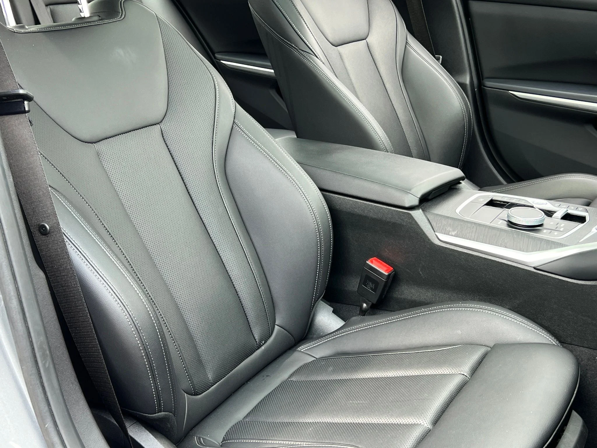 Used 2023 Gray BMW 330i xDrive image 34