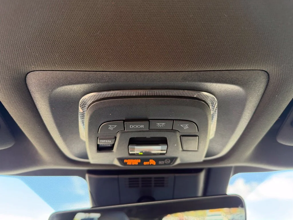 Used 2024 Black Toyota XLE image 27