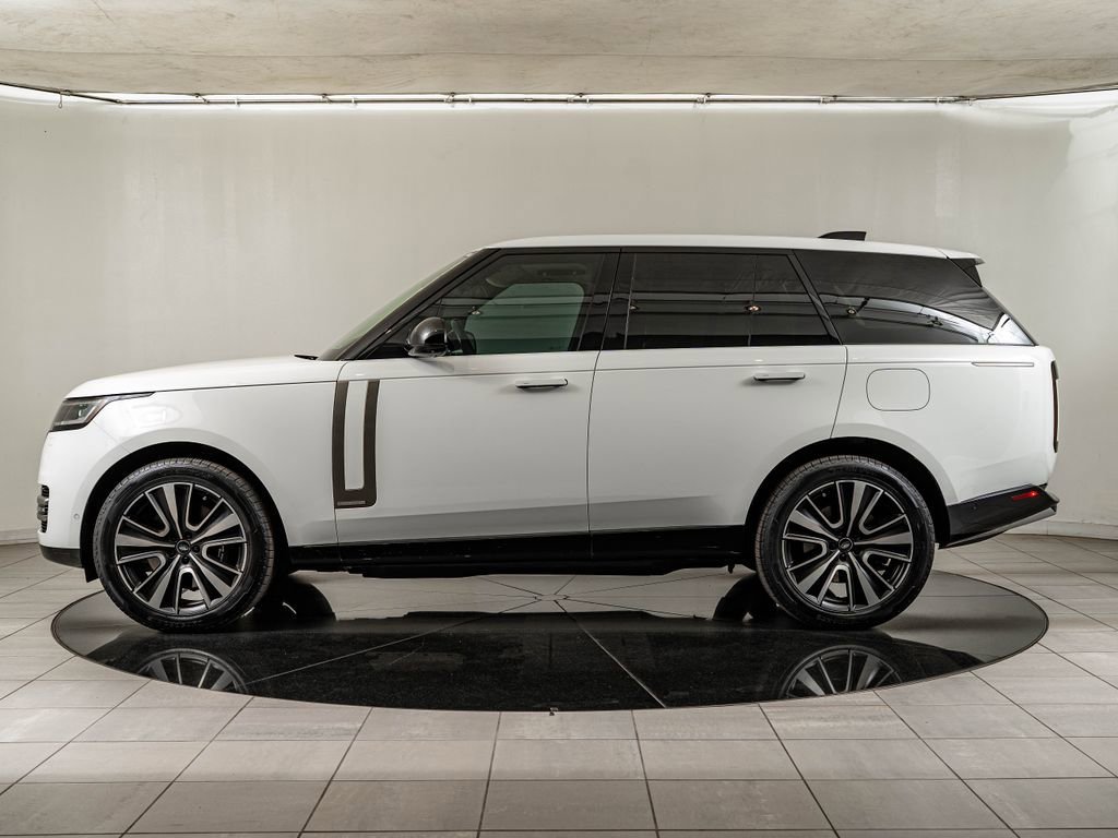 Used 2025 Fuji White Land Rover Autobiography image 8