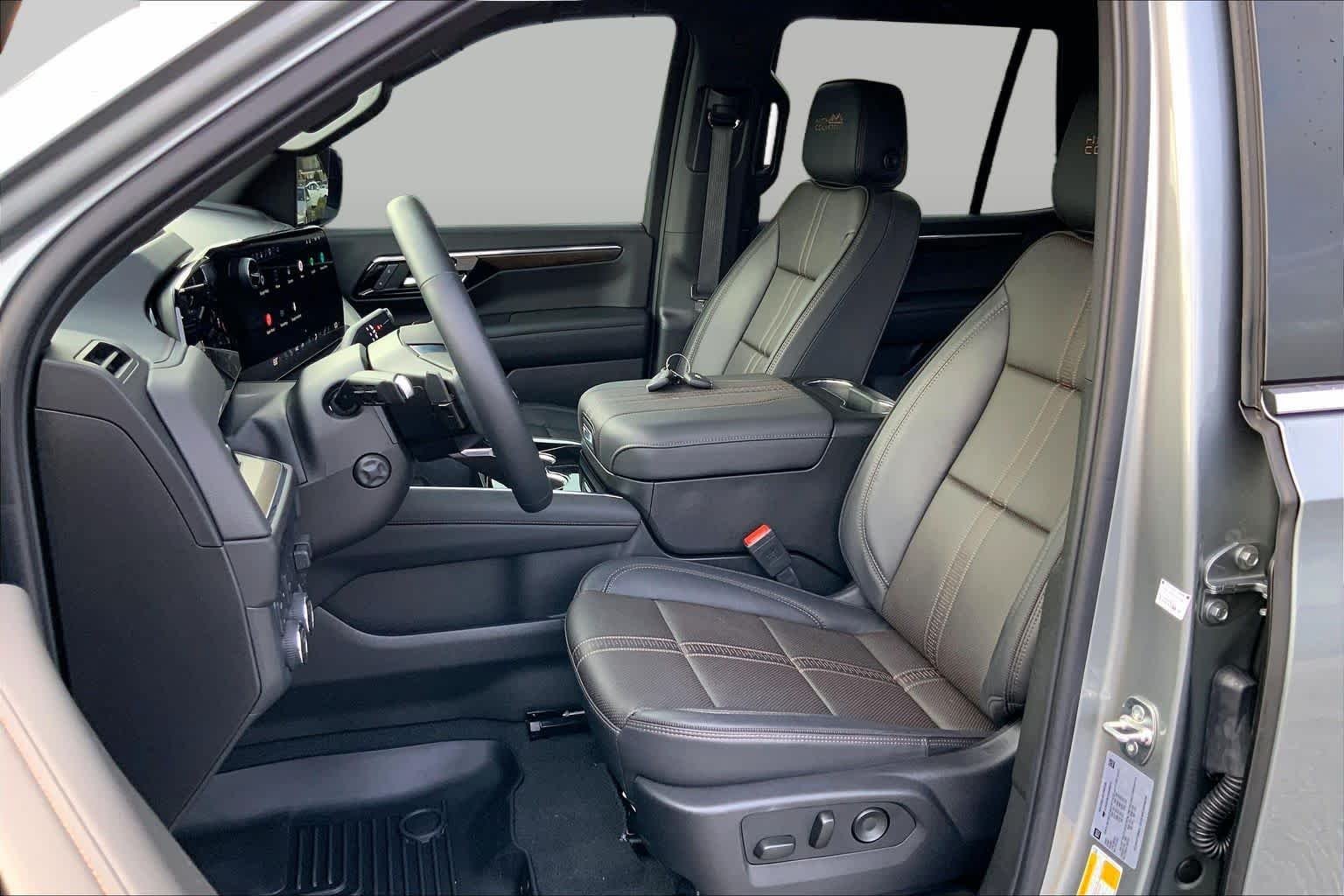 Used 2025 Sterling Gray Metallic Chevrolet High Country image 8