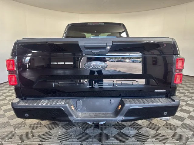 Used 2018 Shadow Black Ford XL image 23