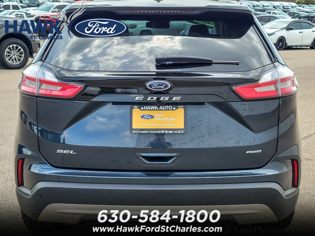 Used 2023 Blue Metallic Ford SEL image 4