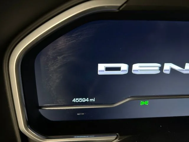 Used 2024 White GMC Denali Ultimate image 23