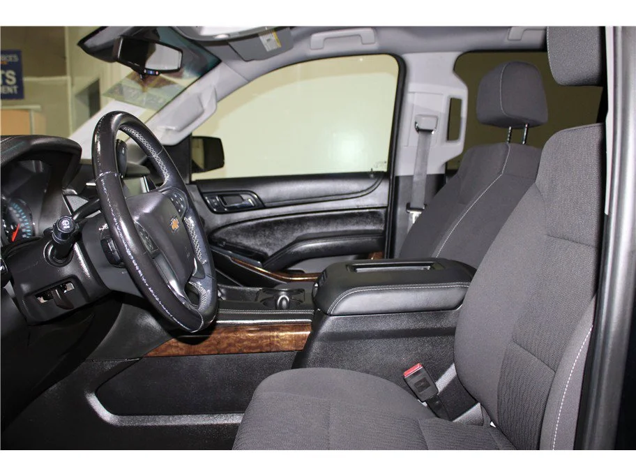 Used 2019 Black Chevrolet LS image 10